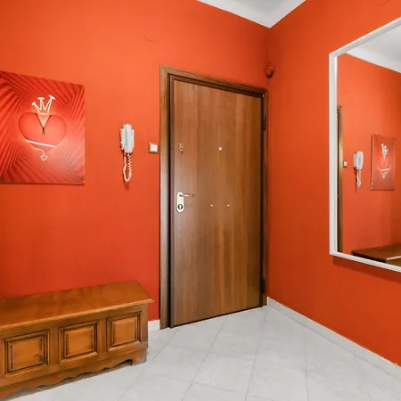 Delmare Gara Downtown *