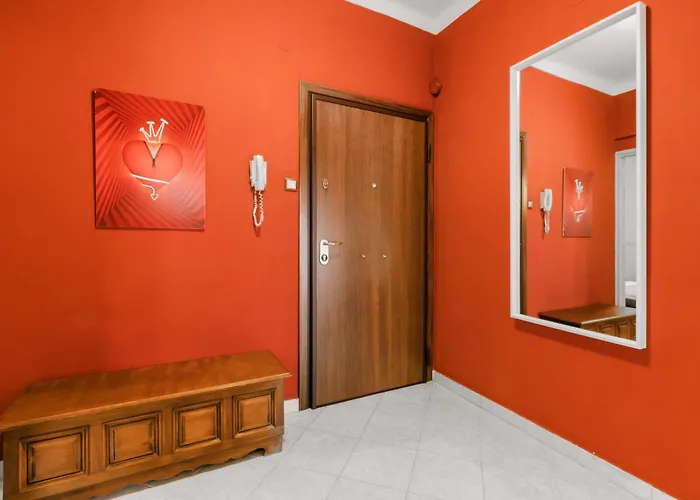 Delmare Gara Downtown *