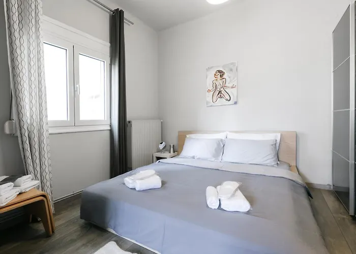 Delmare Gara Downtown Апартаменты